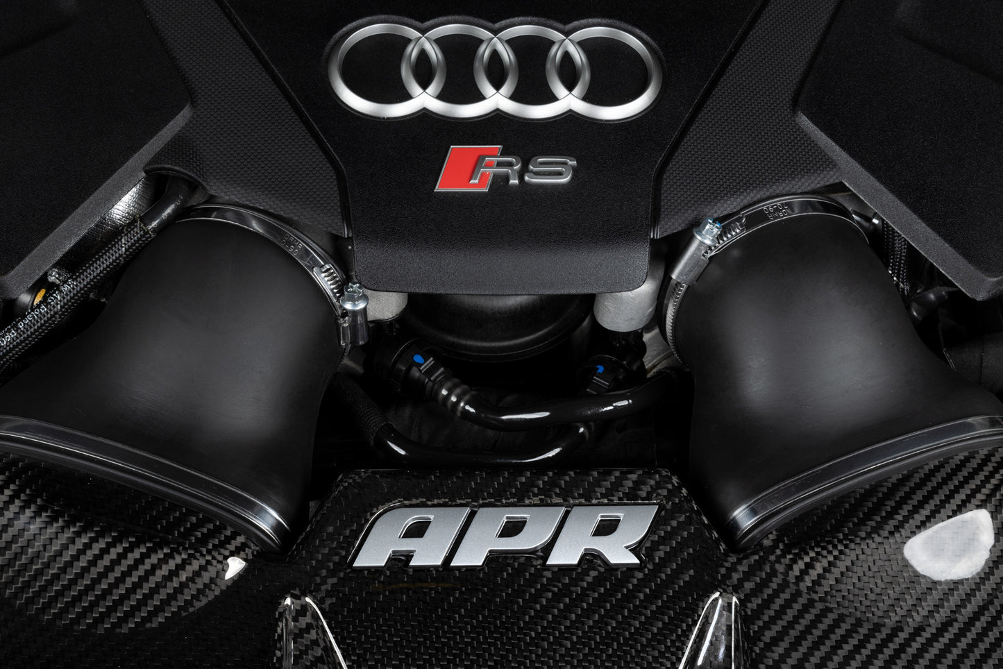 APR Carbon Fiber Intake - Audi RS6 4.0T (C8)